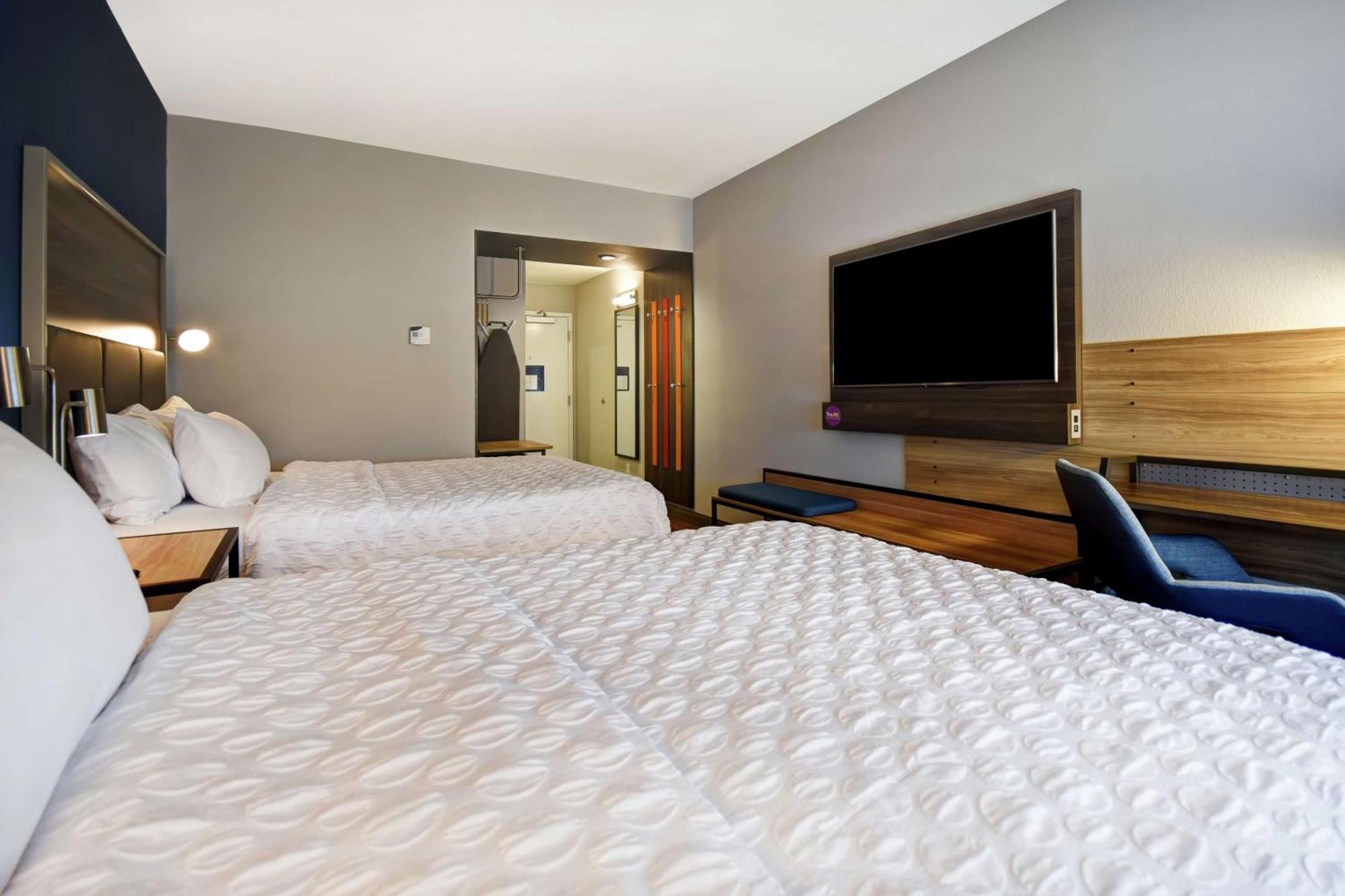 Tru By Hilton Cincinnati Airport South Florence Bagian luar foto